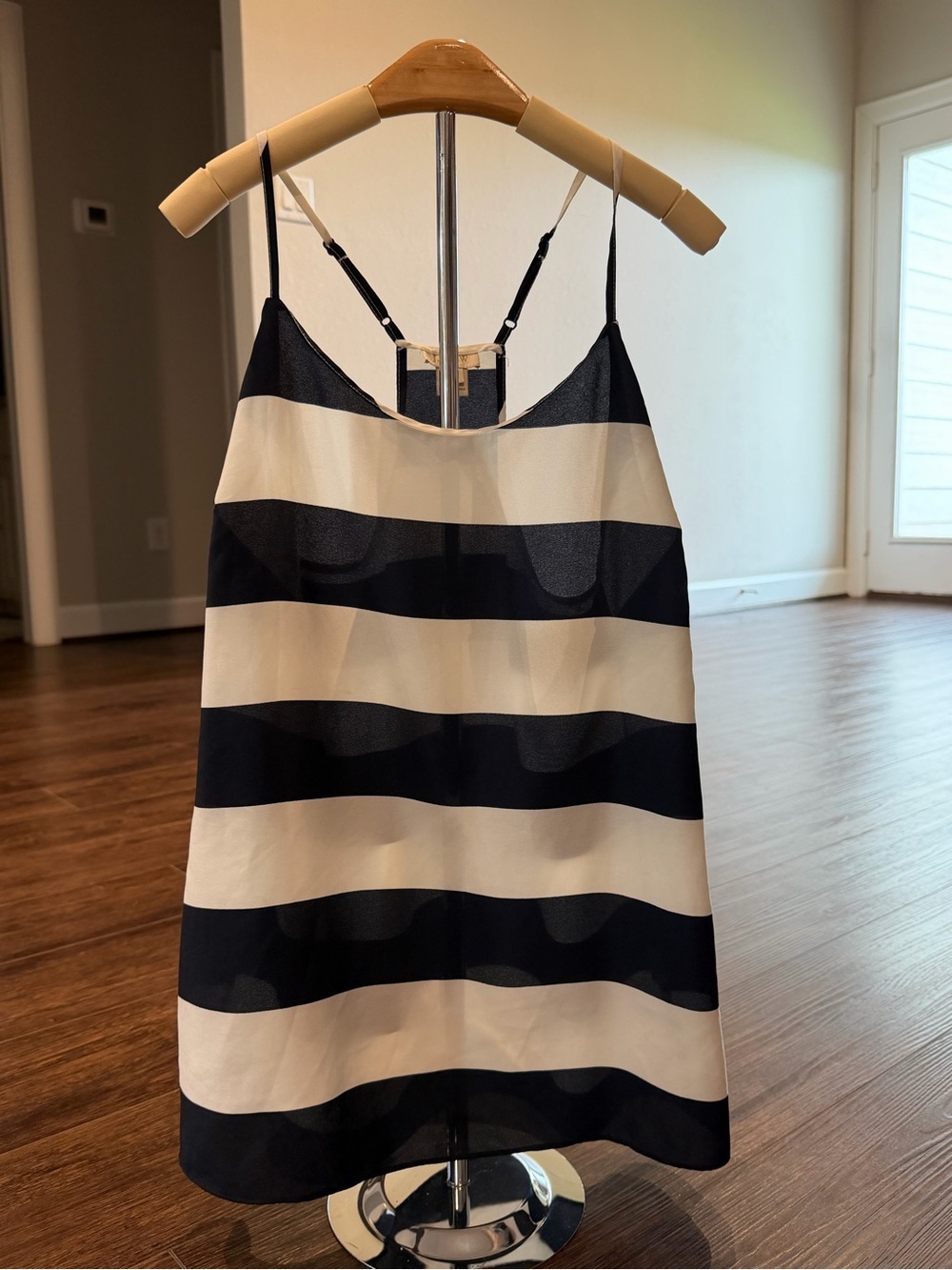 J. Crew Shirt Woman’s Size 4 Navy Striped Cami Sleeveless Adjustable Strap